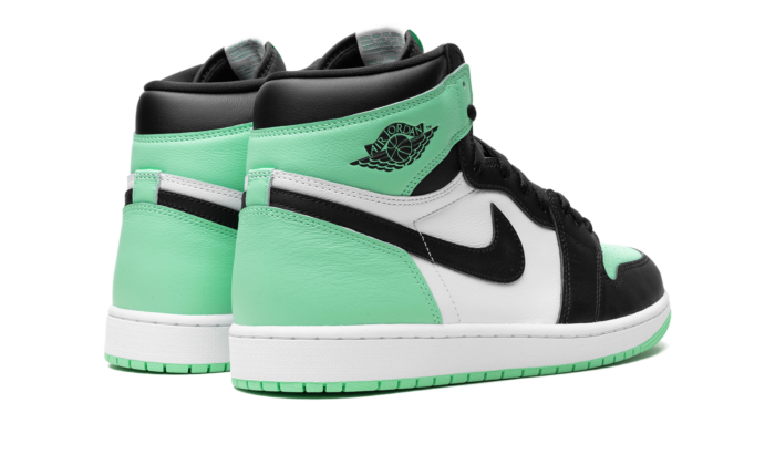 Air Jordan 1 Retro High OG 3