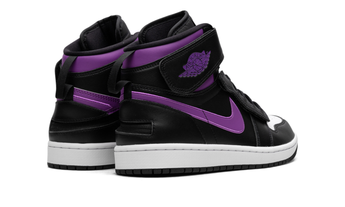 Air Jordan 1 Hi Flyease 3